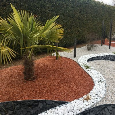 Briques pillées au Maroc / Paillage Maroc / طوب احمر مكسر في المغرب للنباتات